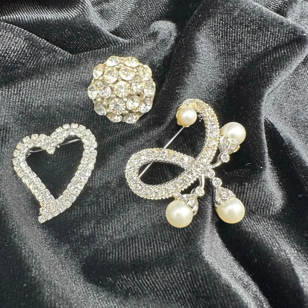 Rhinestone Brooch Set 3 Rhinestone Heart Bow Silver Tone Faux Pearl Wedding Pin